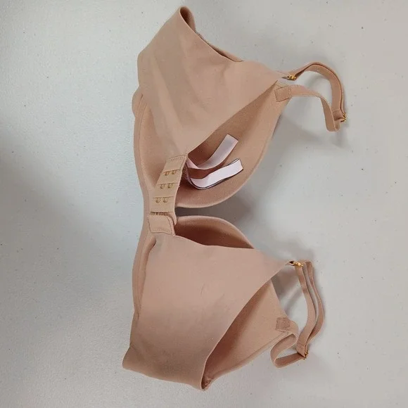 Bundle Victoria's Secret Bras Women 32D Black Nude White Demi T Shirt Bras - Picture 3 of 16